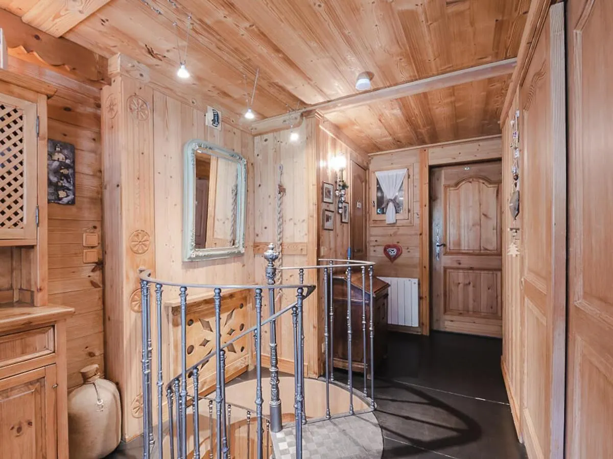 Charmant Duplex Avec Jardin, 4 Pers, Chamonix, Animaux Ok, Parking, Wifi, A 5 Min Du Centre - Fr-1-343-167
